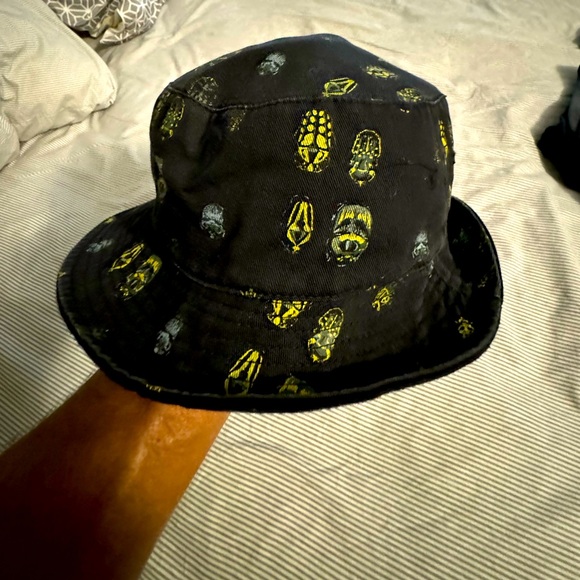 Echo Bucket Hat - Picture 1 of 5